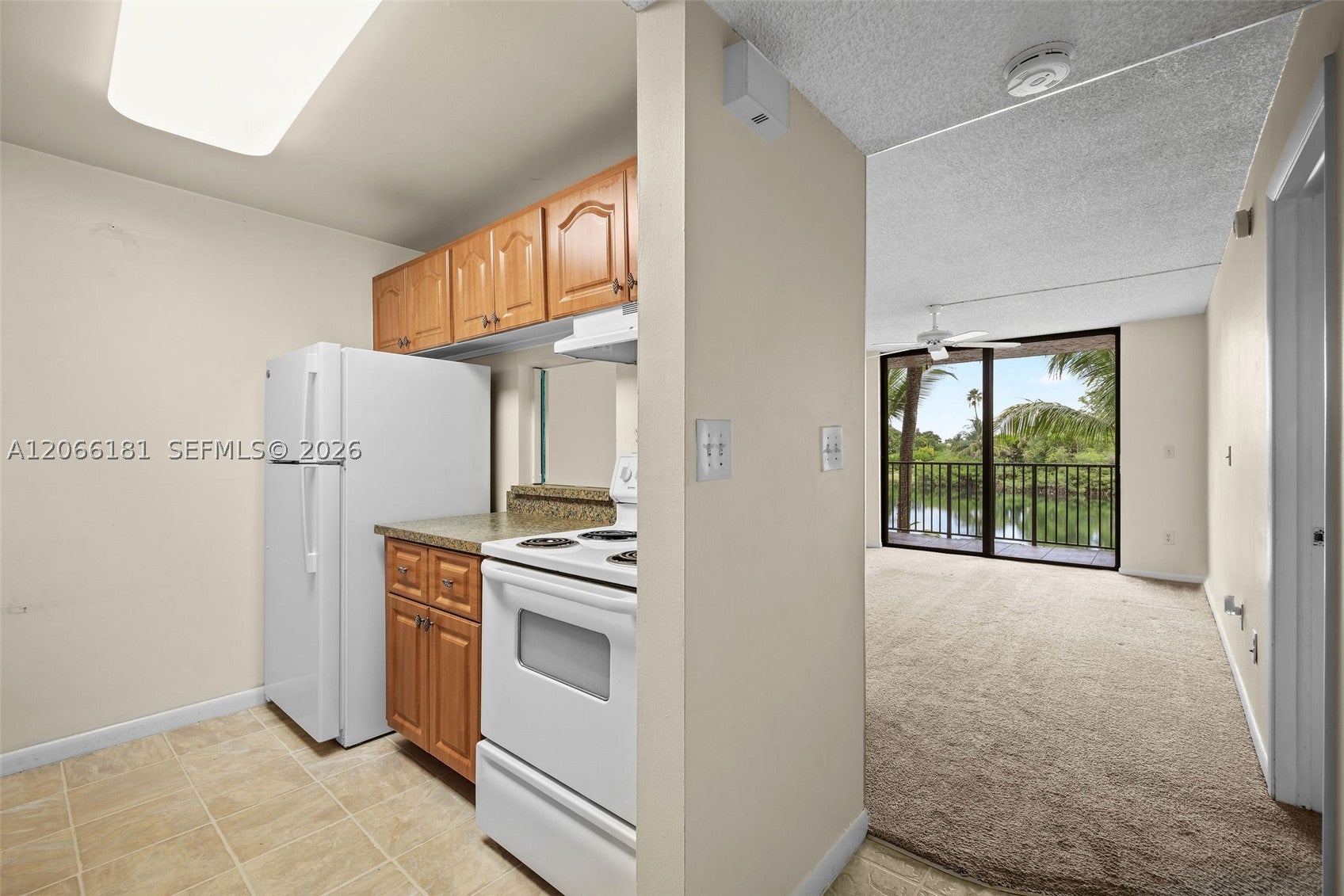14211 N Kendall Dr 207E