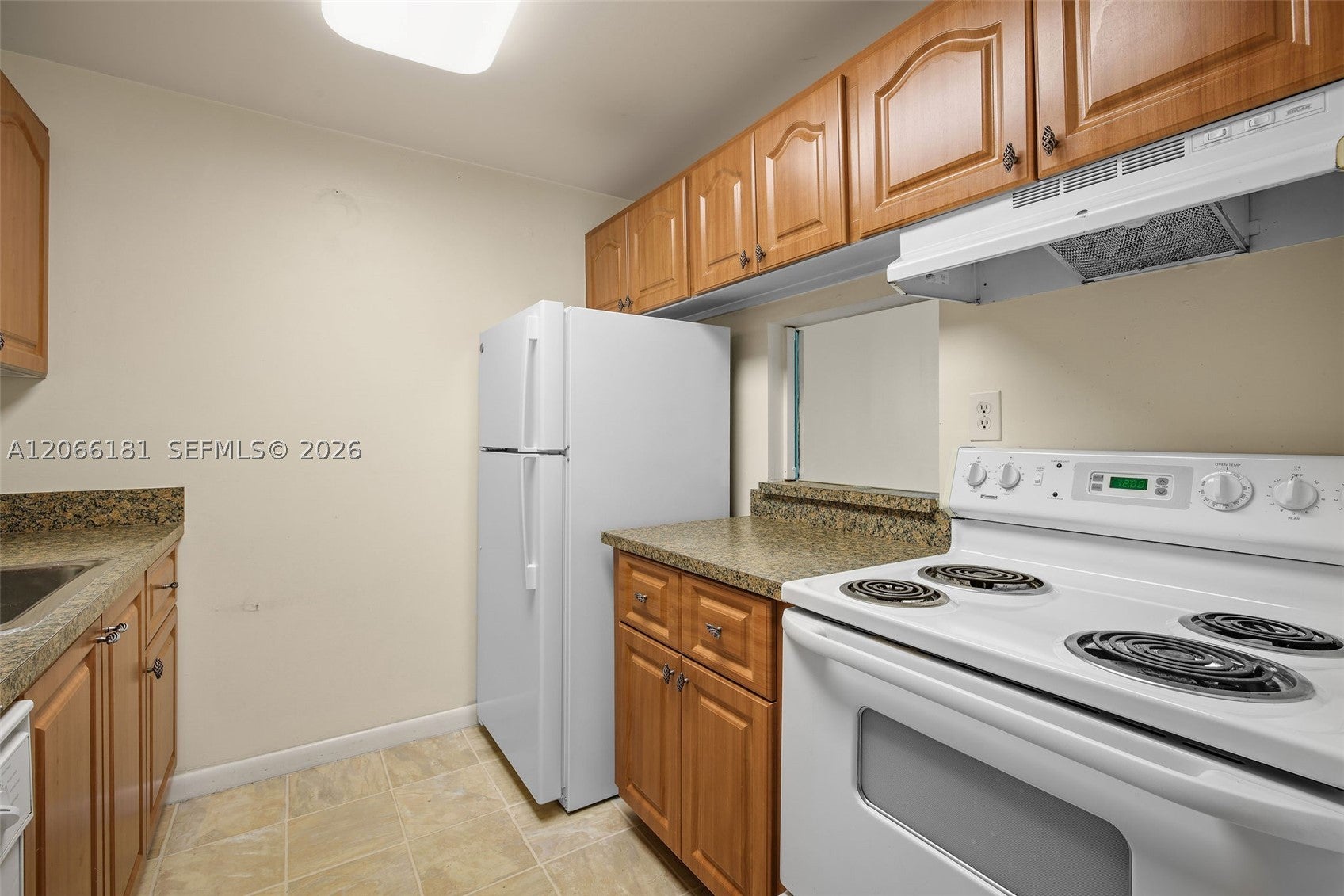 14211 N Kendall Dr 207E