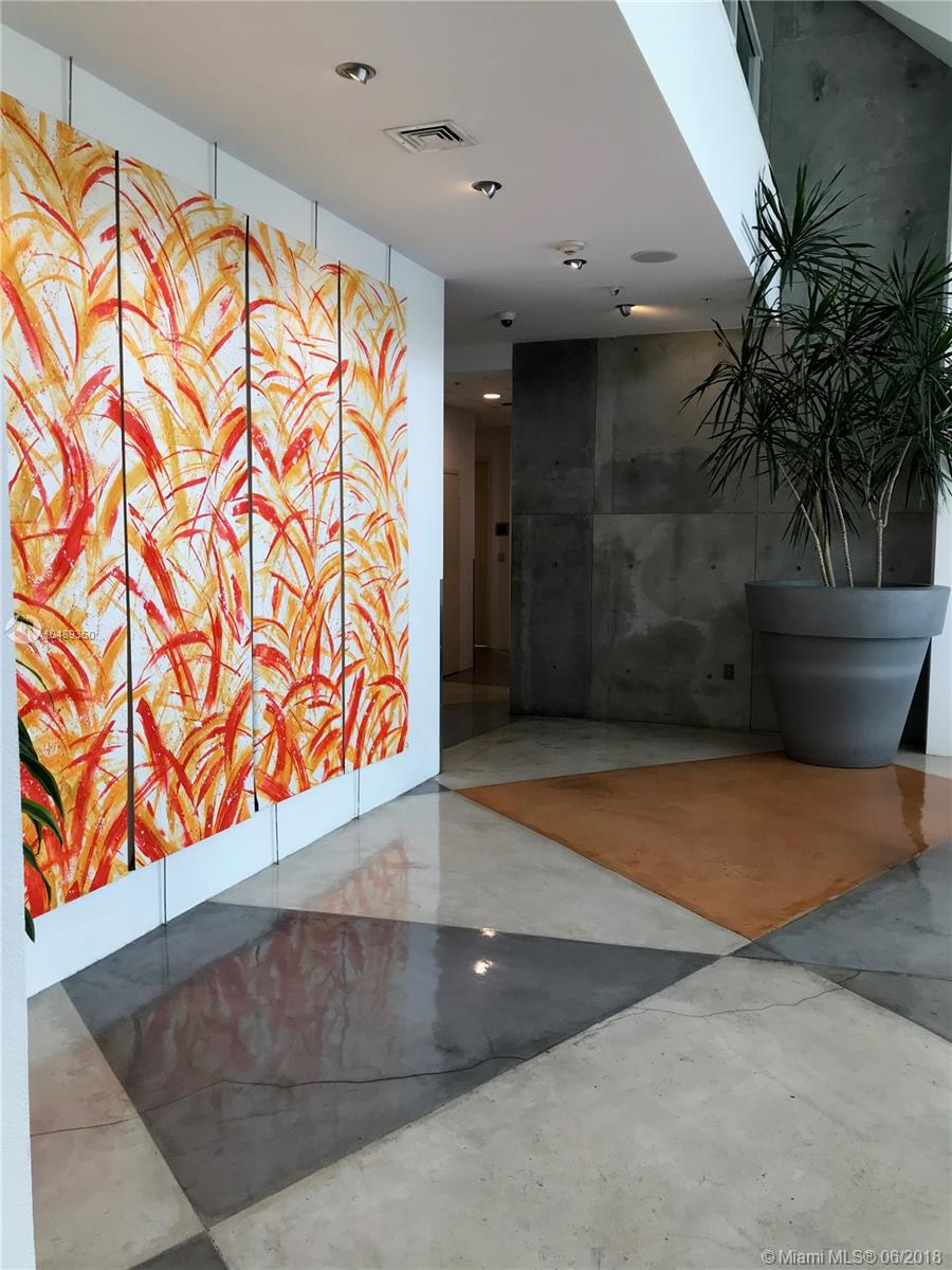 THE LOFT DOWNTOWN CONDO - Residential Lease