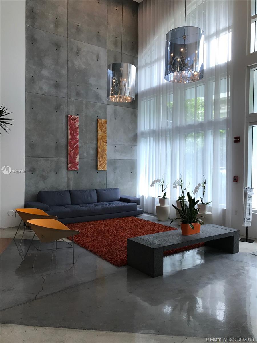 THE LOFT DOWNTOWN CONDO - Residential Lease