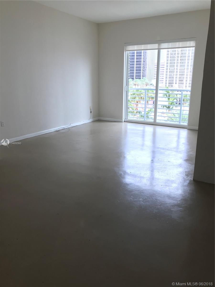 THE LOFT DOWNTOWN CONDO - Residential Lease