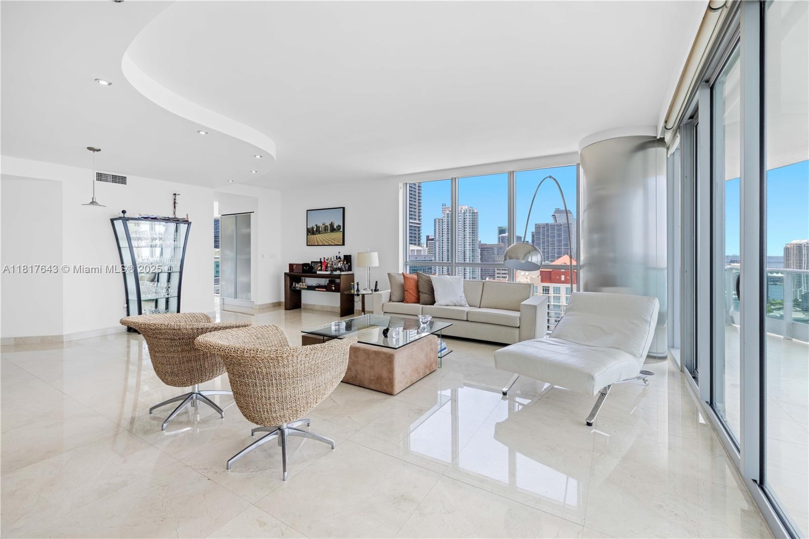 JADE RESIDENCES AT BRICKE - Residential