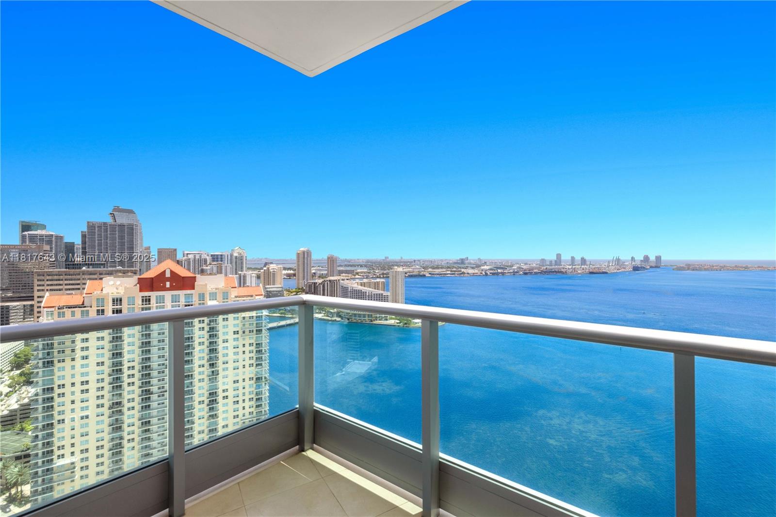 JADE RESIDENCES AT BRICKE - Residential