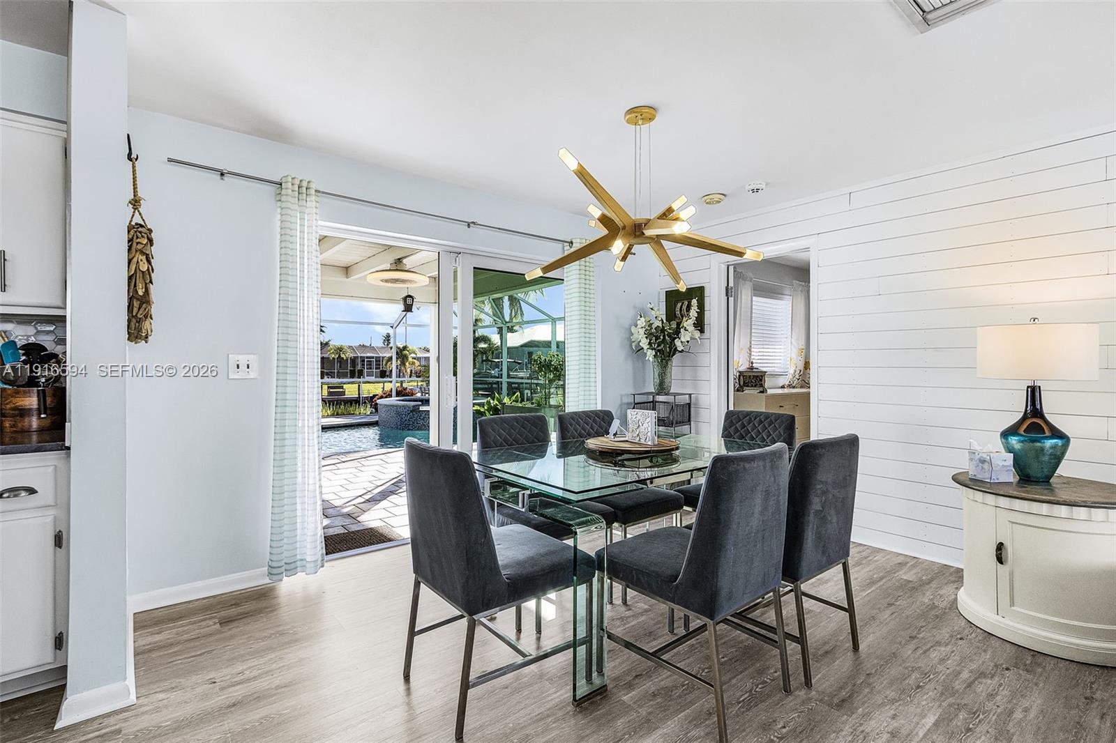 CORNWALLIS - Residential