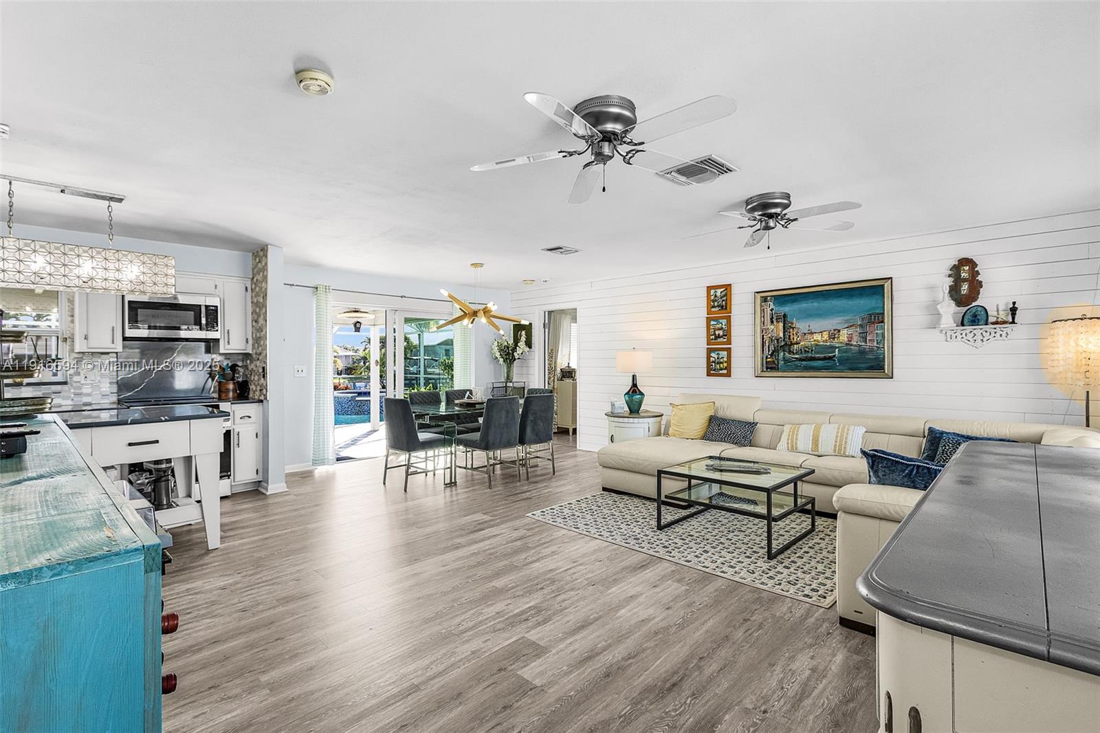 CORNWALLIS - Residential