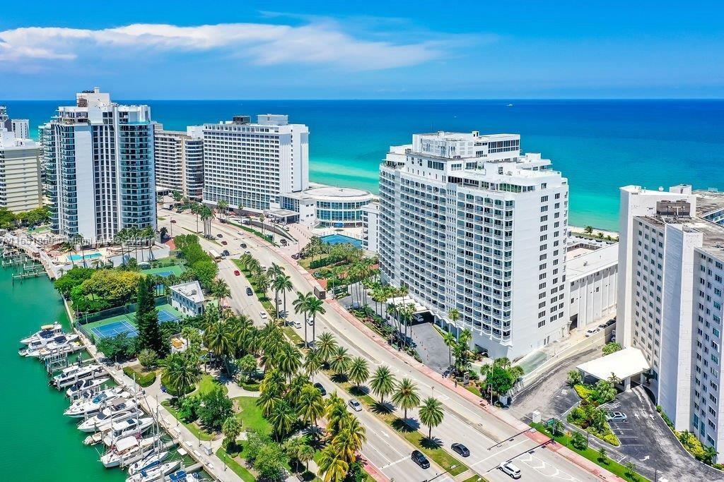 Property for Sale at 5401 Collins Ave 712, Miami Beach, Miami-Dade County, Florida - Bedrooms: 2 
Bathrooms: 2  - $450,000