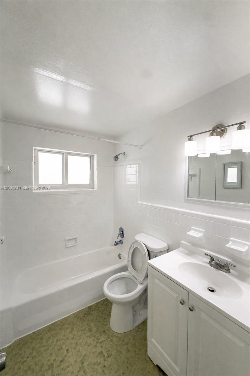 OCEANSIDE SEC ISLE OF NOR - Residential Lease