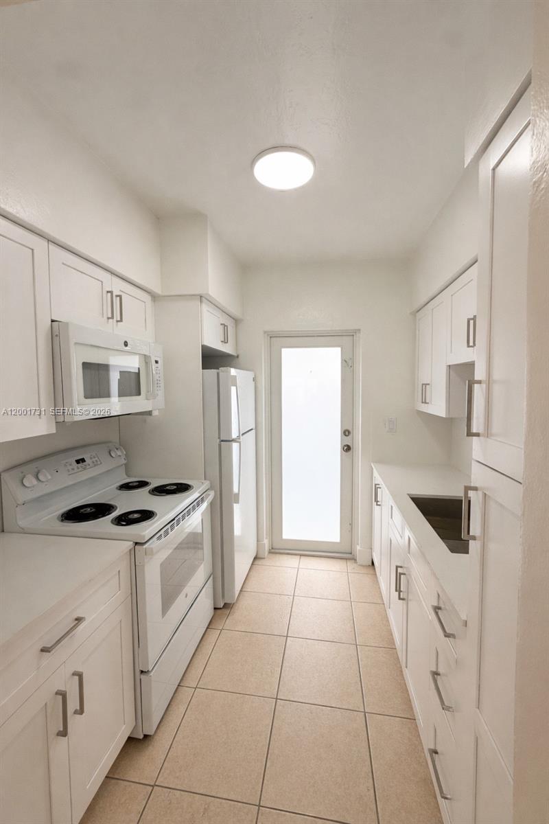 OCEANSIDE SEC ISLE OF NOR - Residential Lease