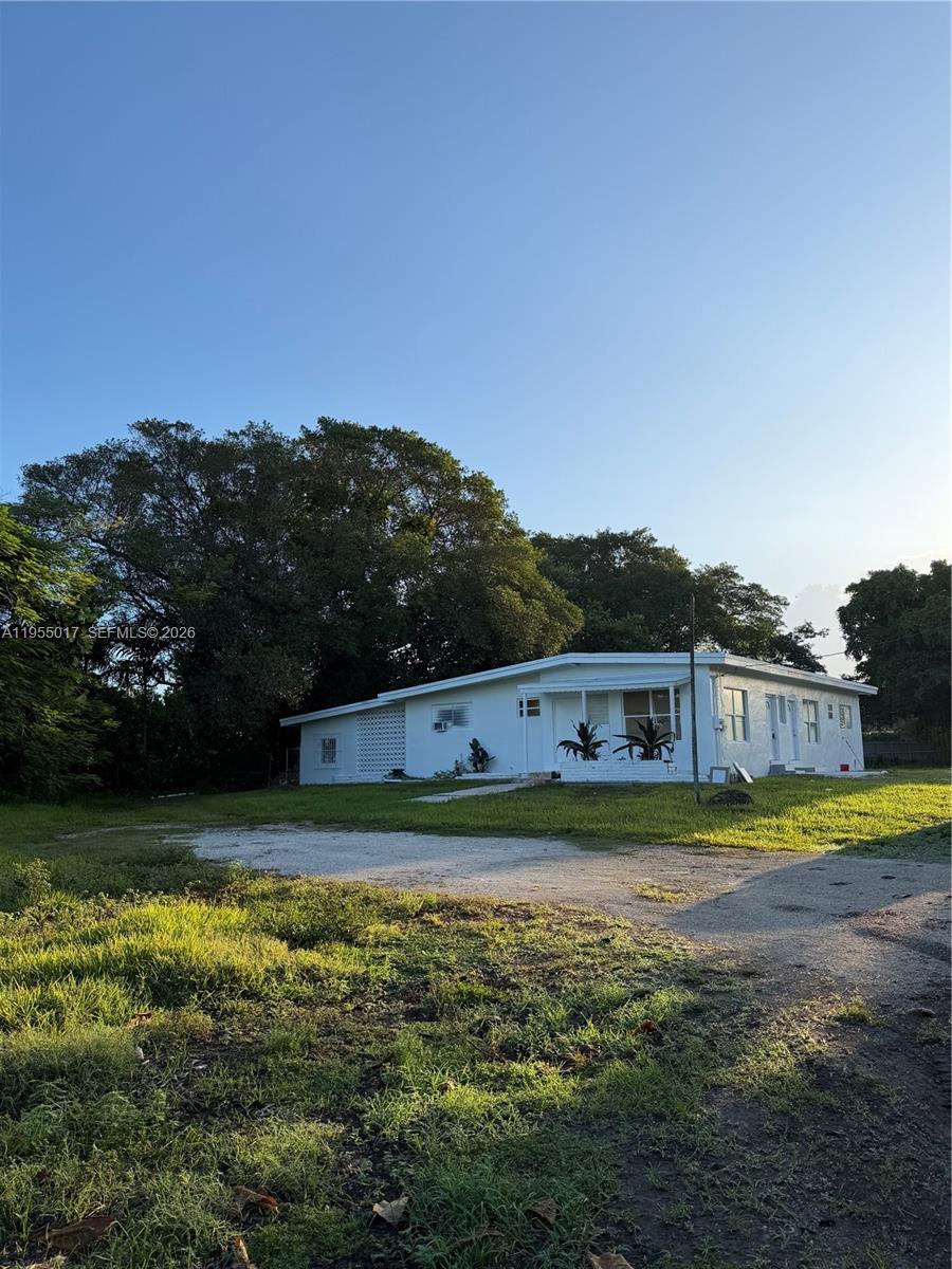 SUB OF PB 3-169 - Residential