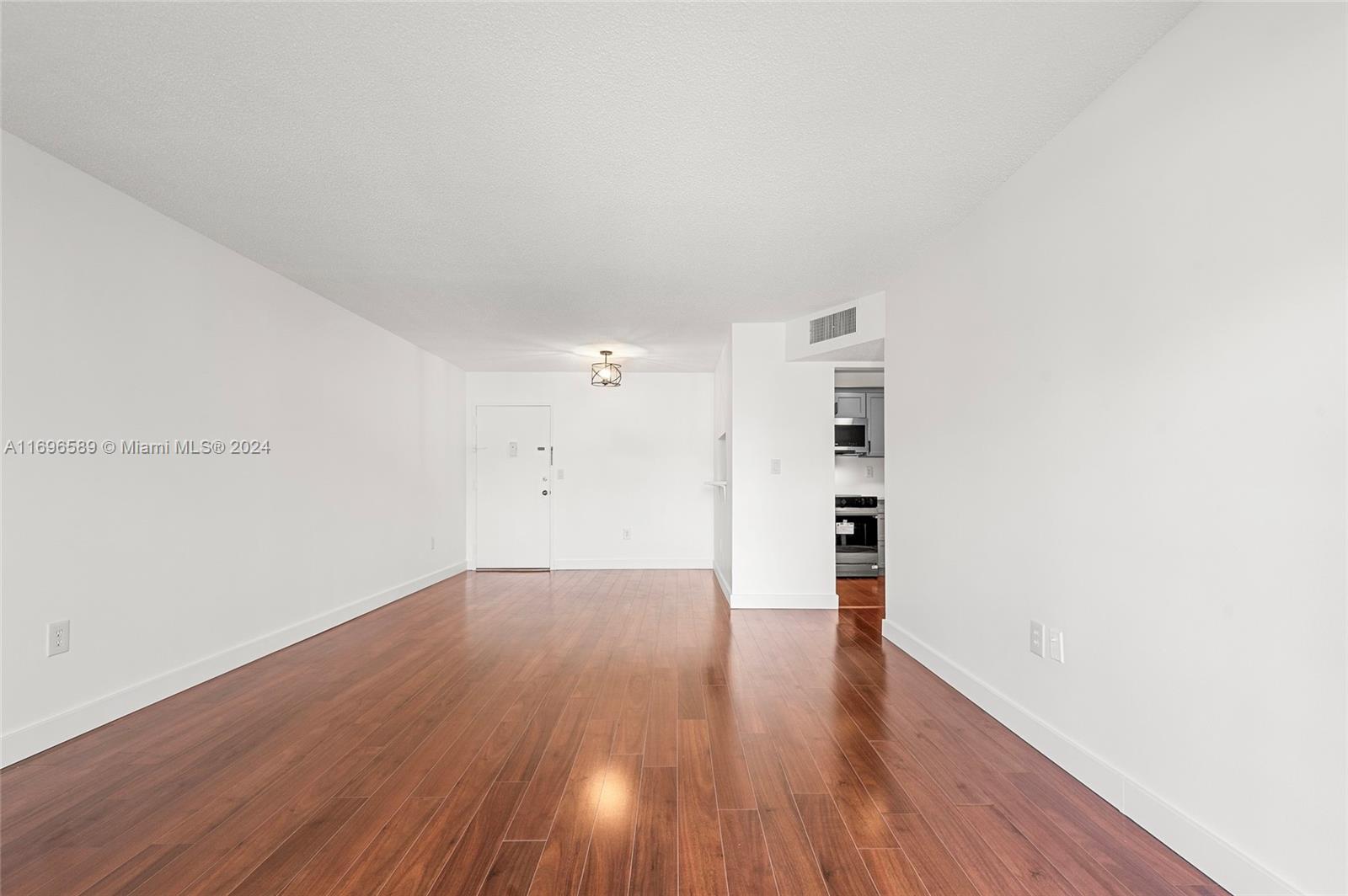 PALM HAVEN TOWERS CONDO - Residential