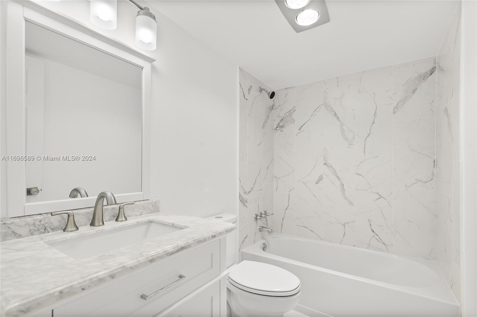 PALM HAVEN TOWERS CONDO - Residential