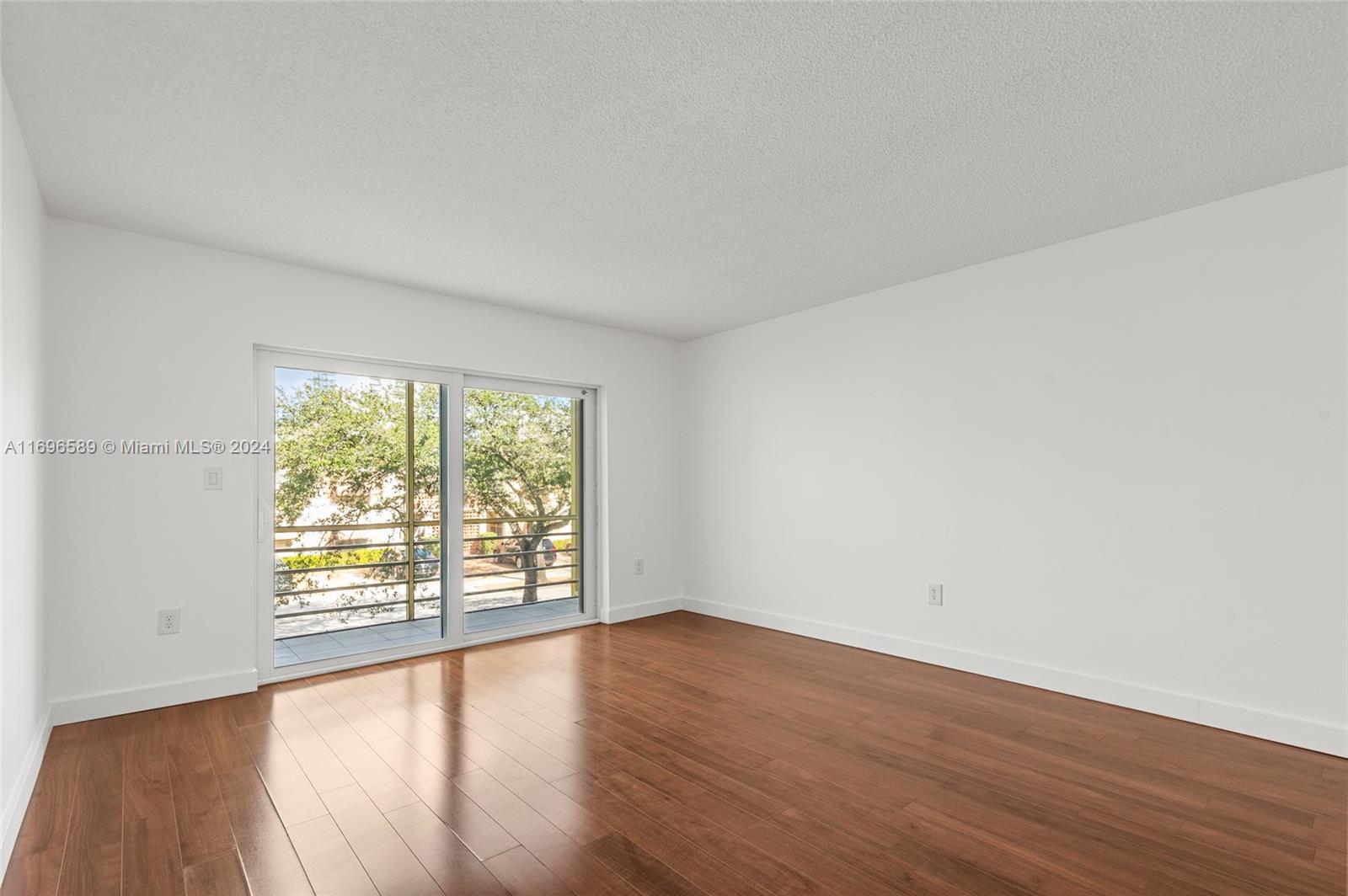 PALM HAVEN TOWERS CONDO - Residential