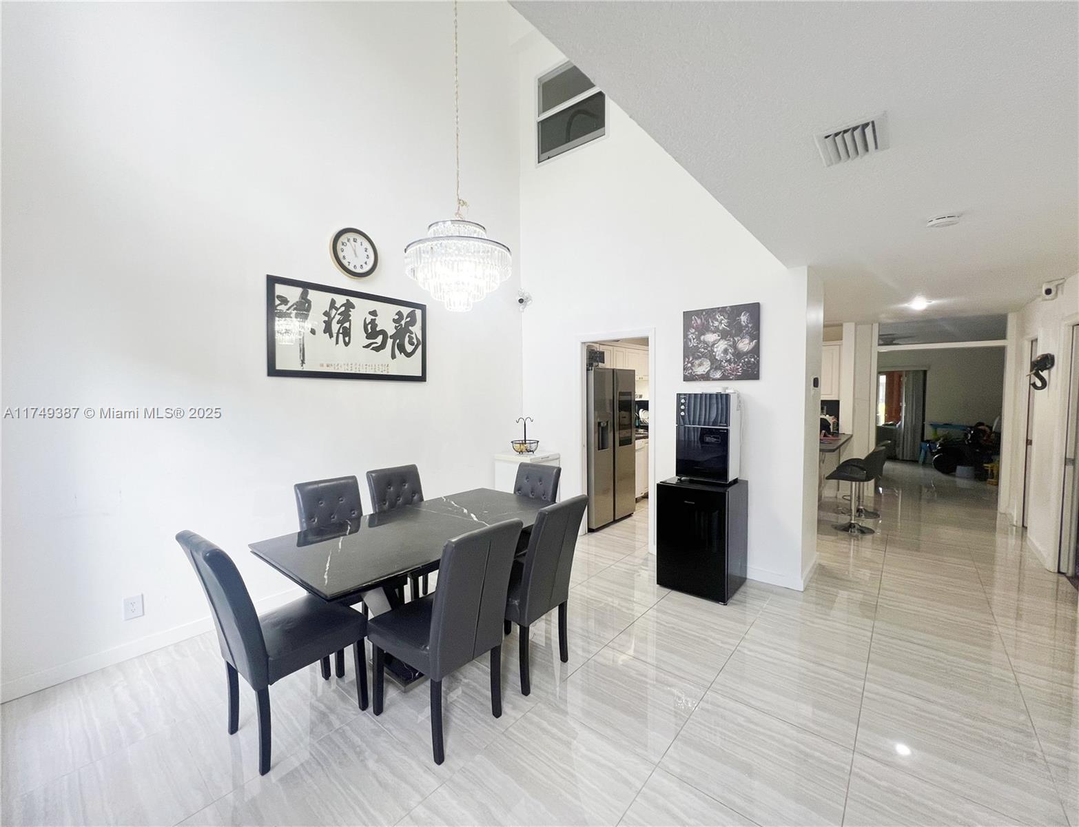 SPRINGTREE LAKES - Residential