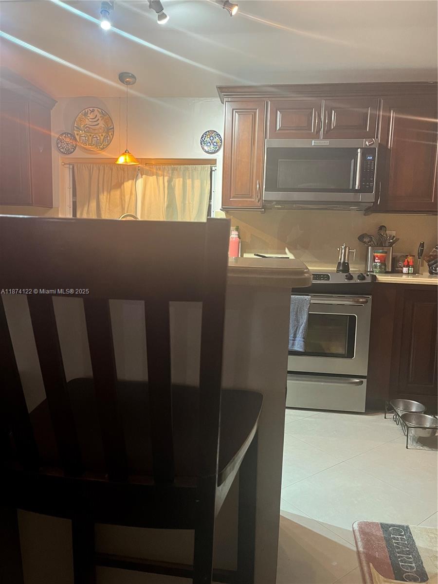 CAMNER ESTATES - Residential