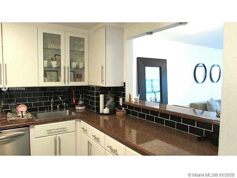 PARKVIEW HOUSE CONDO - Residential Lease