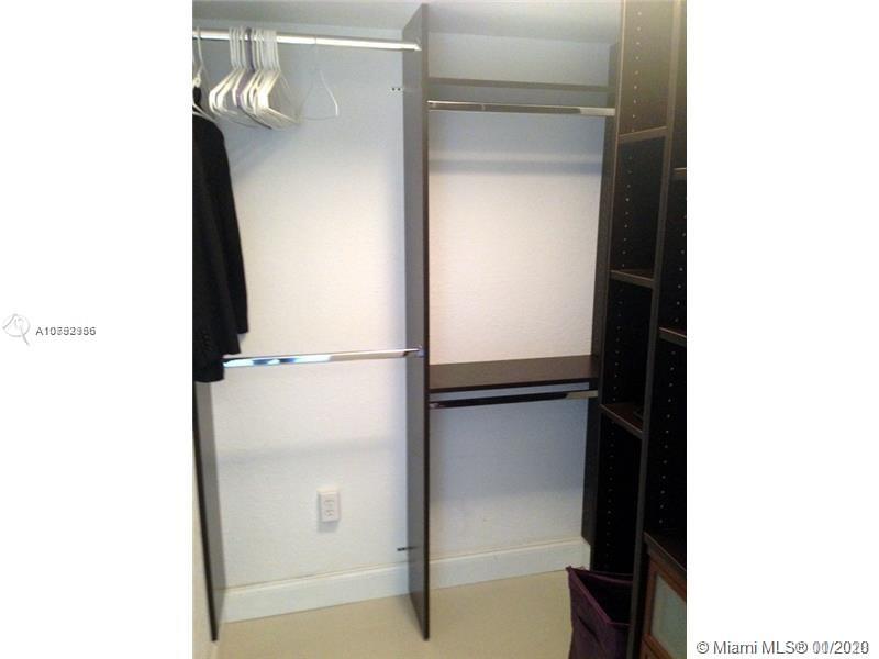 PARKVIEW HOUSE CONDO - Residential Lease