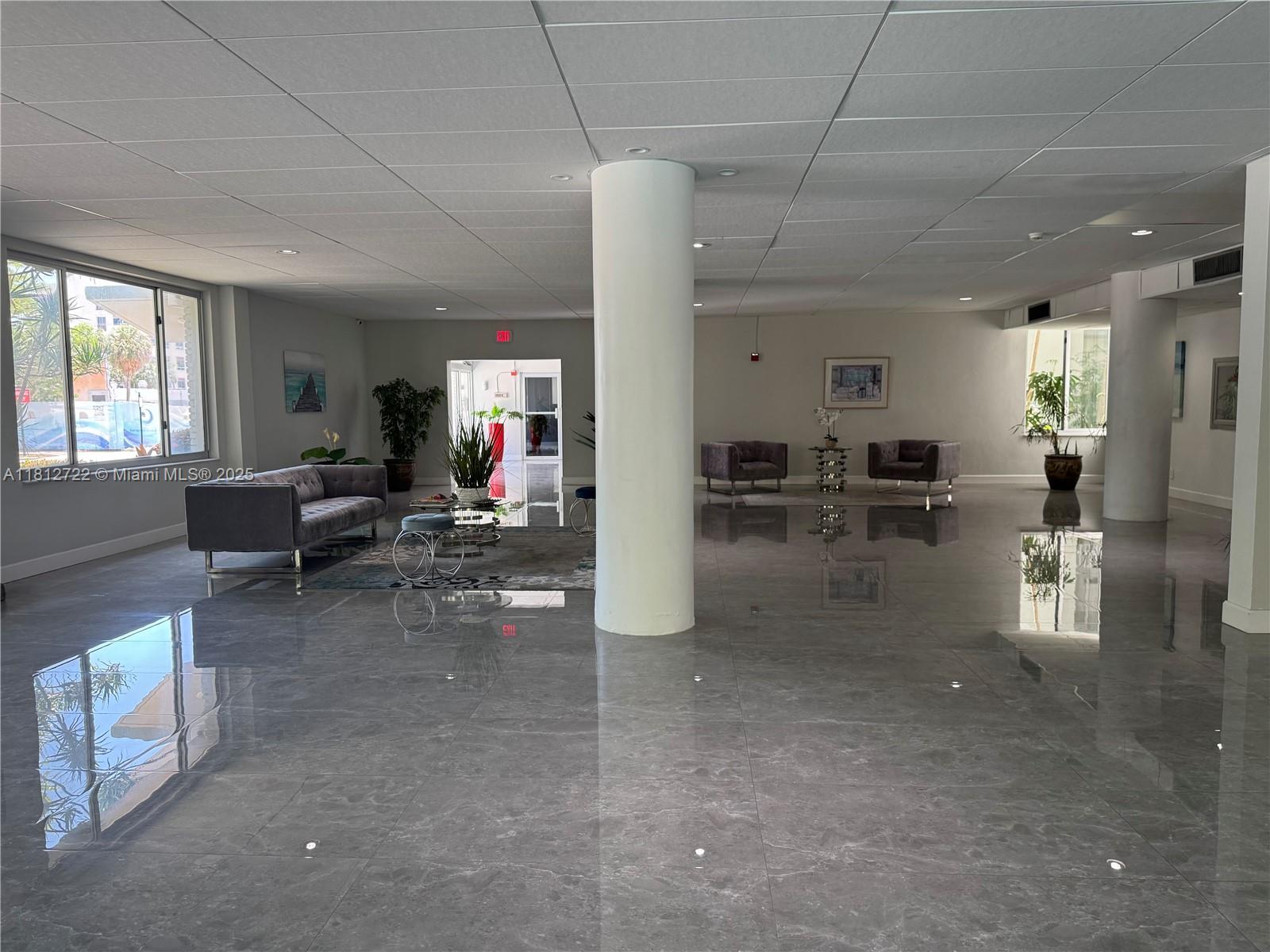 SUMMIT CONDO - Residential Lease