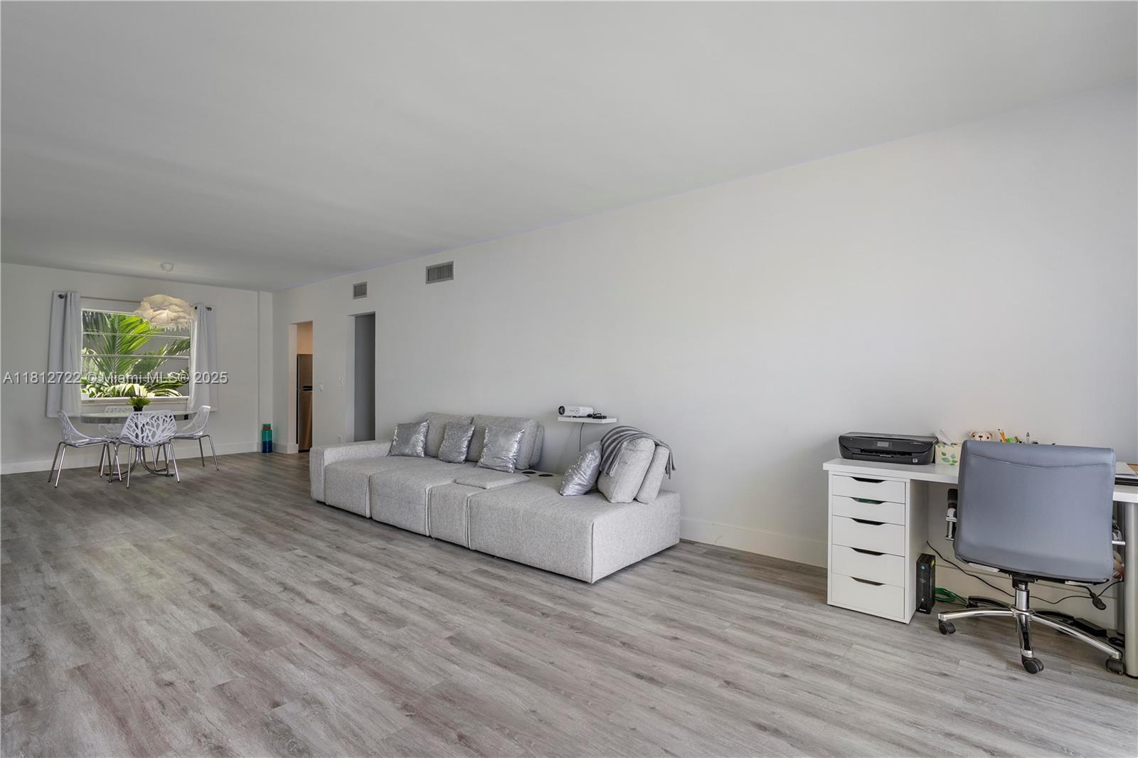 SUMMIT CONDO - Residential Lease