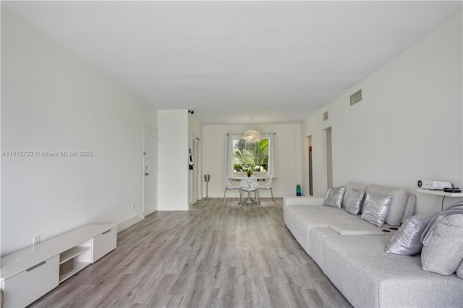 SUMMIT CONDO - Residential Lease