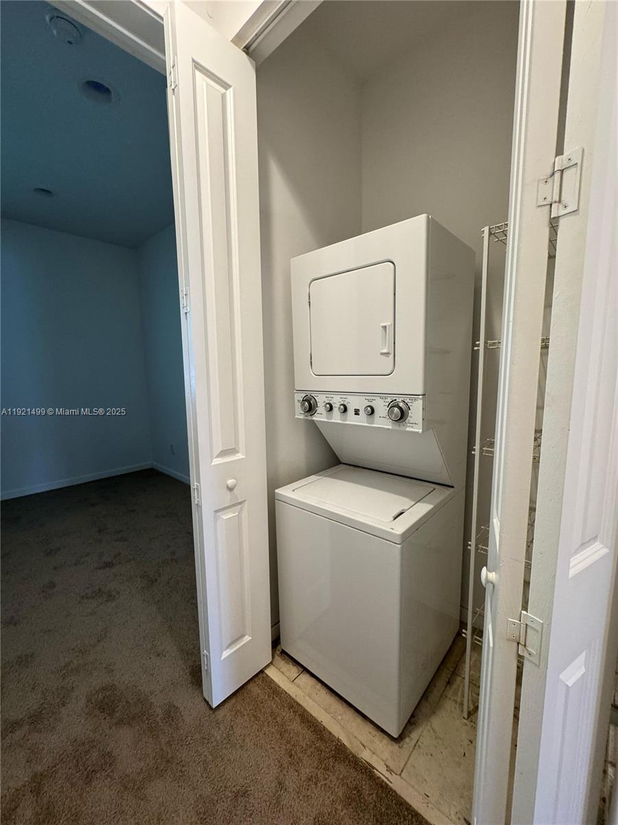 CALABRIA II CONDO - Residential