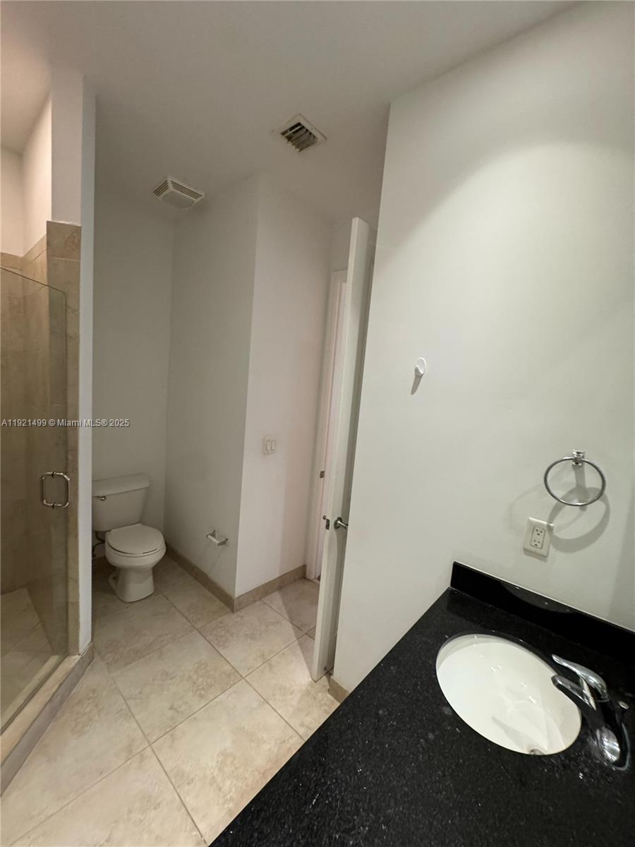 CALABRIA II CONDO - Residential