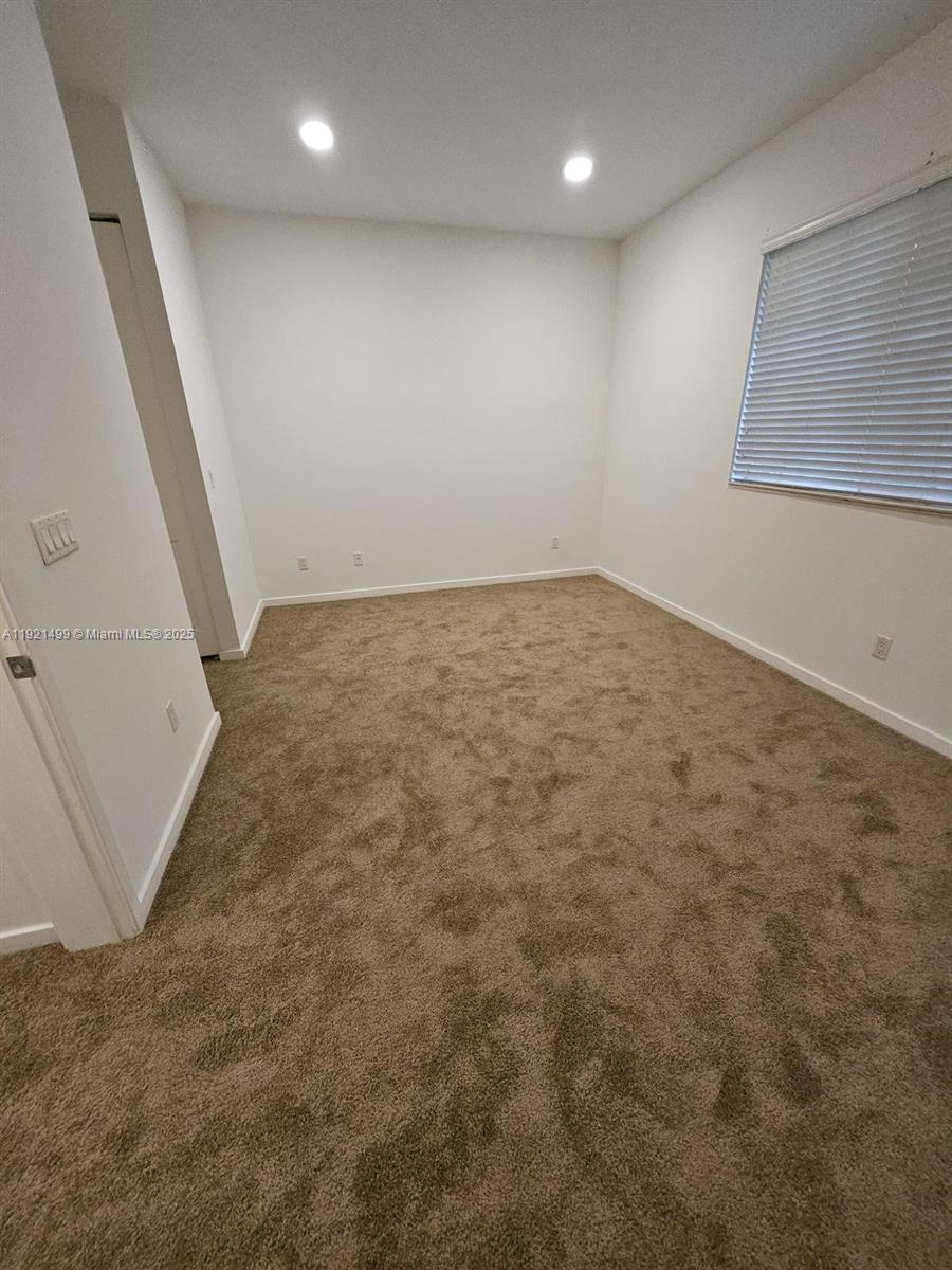 CALABRIA II CONDO - Residential