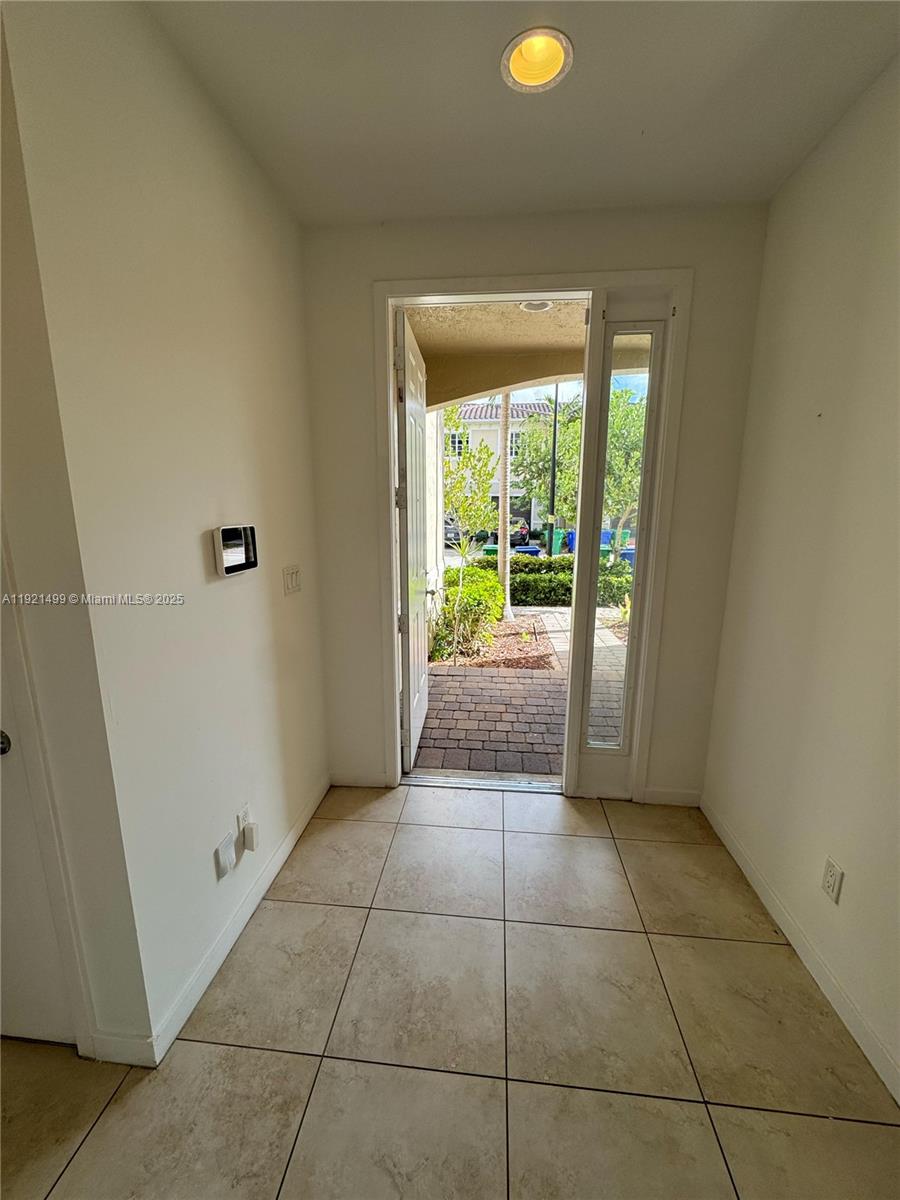 CALABRIA II CONDO - Residential