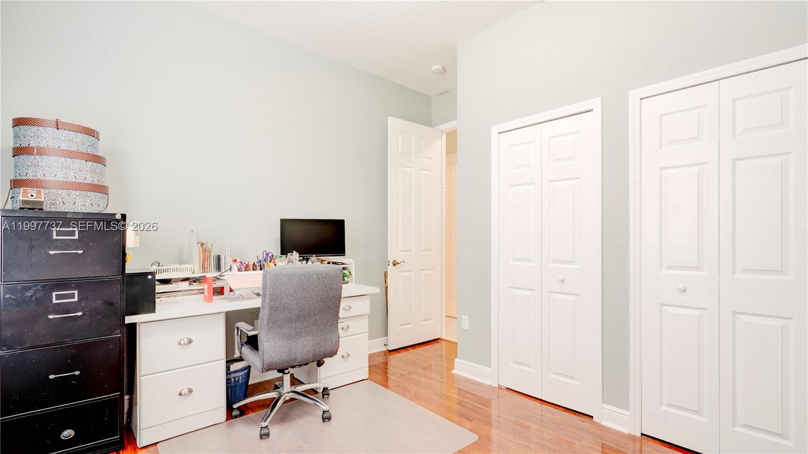 EDEN LAKE ESTATES - Residential