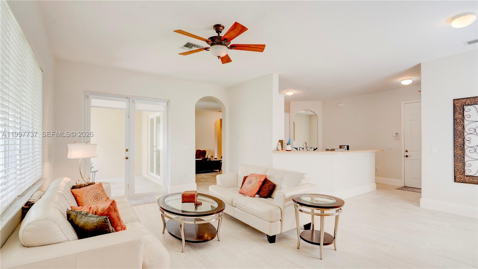 EDEN LAKE ESTATES - Residential