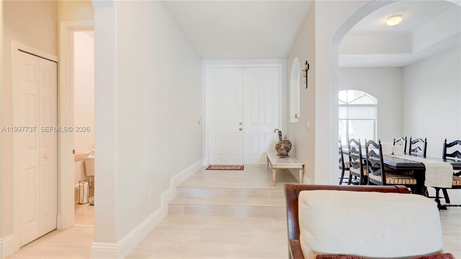 EDEN LAKE ESTATES - Residential