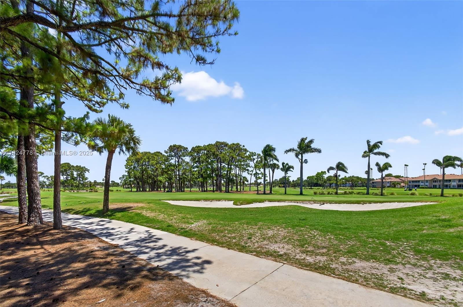 GOLF VILLAS CONDO - Residential Lease
