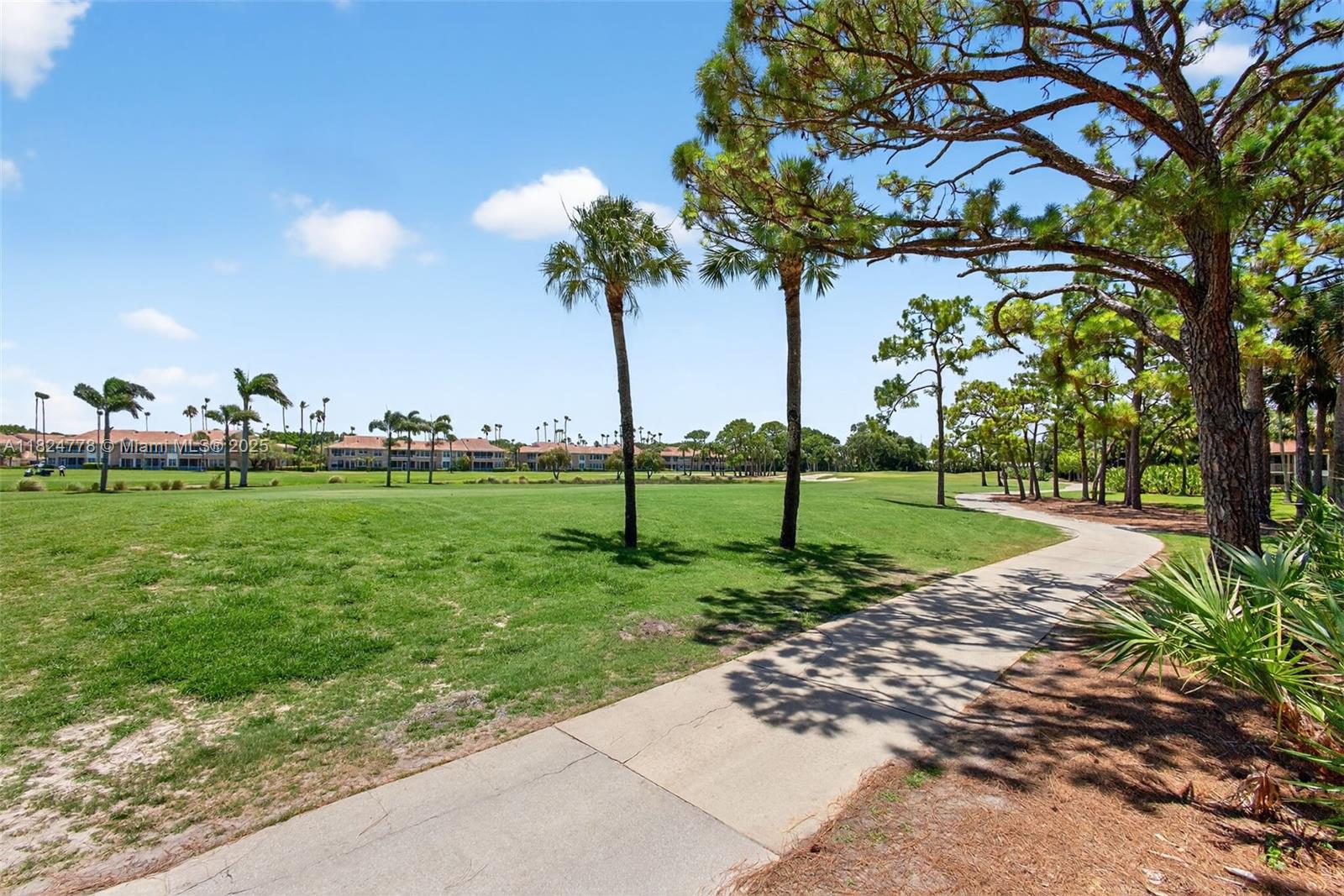 GOLF VILLAS CONDO - Residential Lease