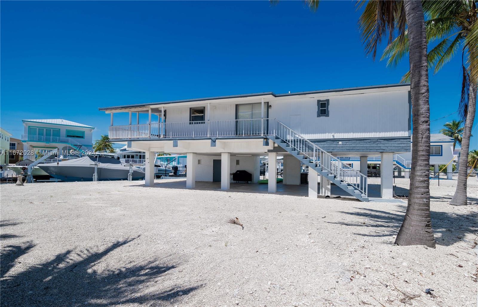 Rental Property at 135 Blue Harbor Dr, Tavernier, Monroe County, Florida - Bedrooms: 3 
Bathrooms: 2  - $5,000 MO.