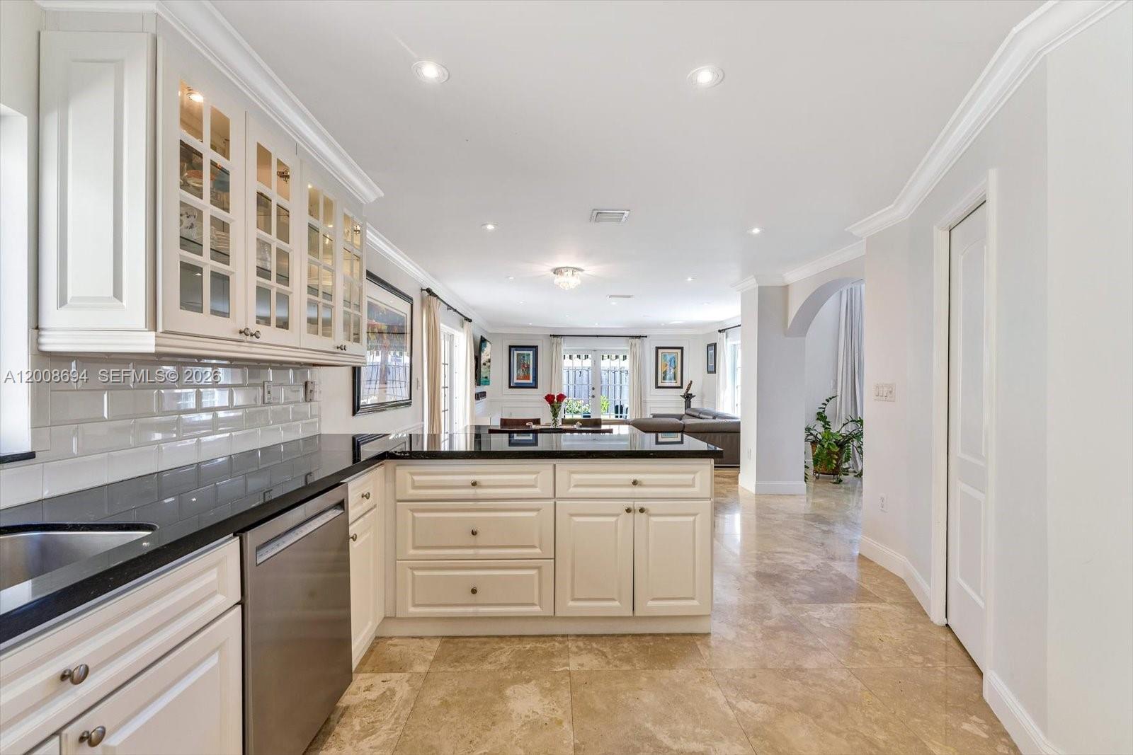 DORAL LANDINGS EAST - Residential