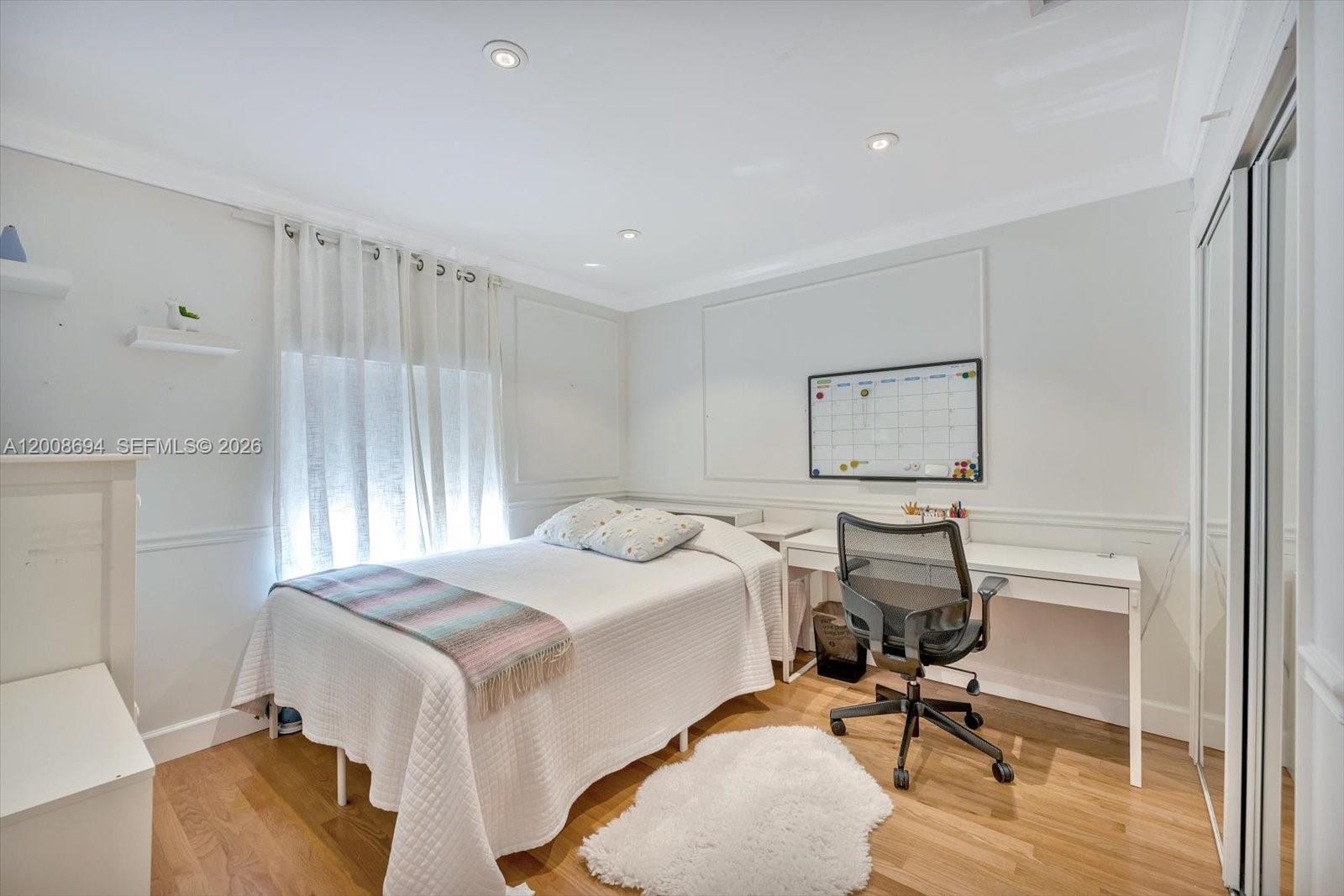 DORAL LANDINGS EAST - Residential
