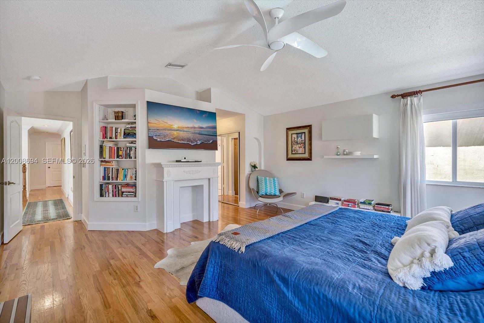 DORAL LANDINGS EAST - Residential