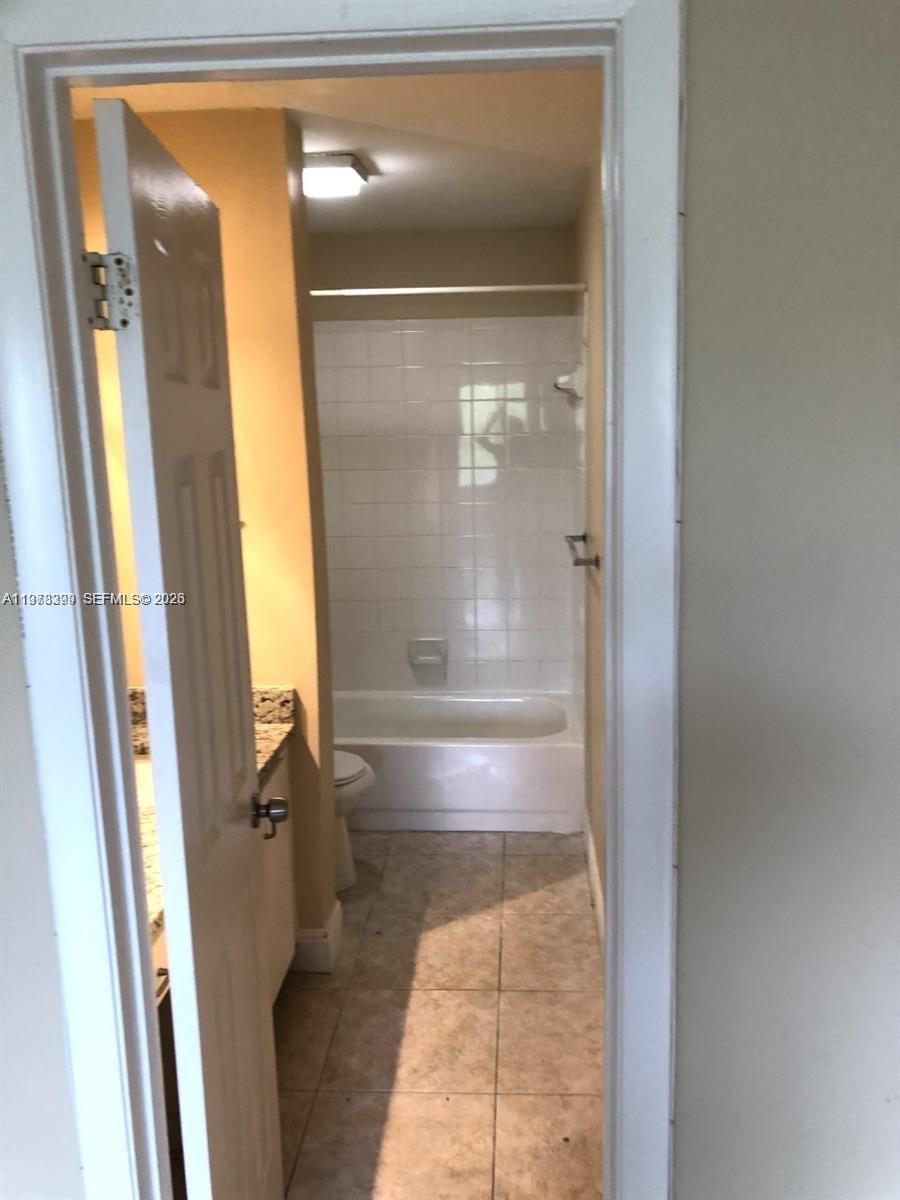 LAKES OF JACARANDA BLDG 1 - Residential Lease