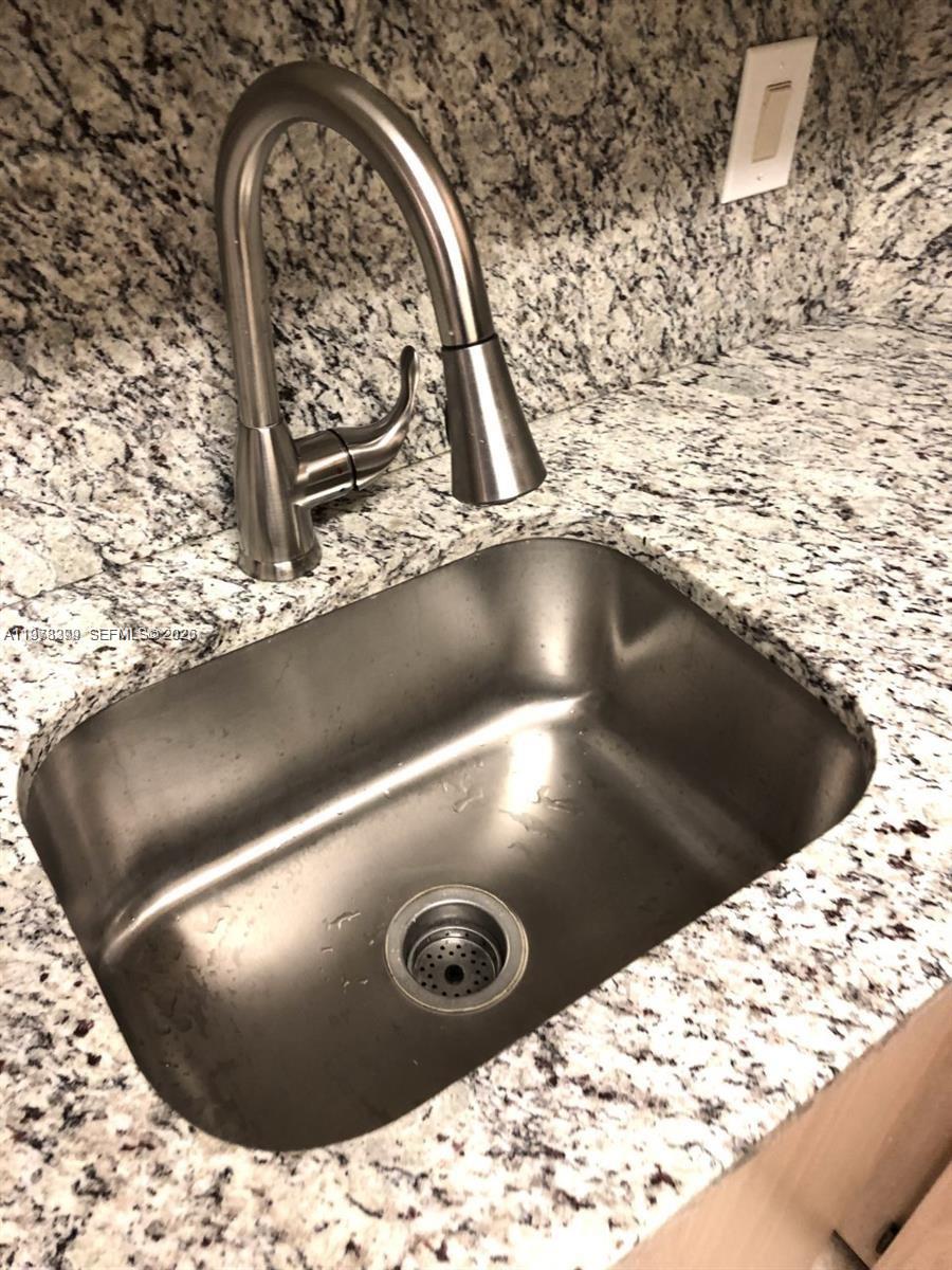 LAKES OF JACARANDA BLDG 1 - Residential Lease