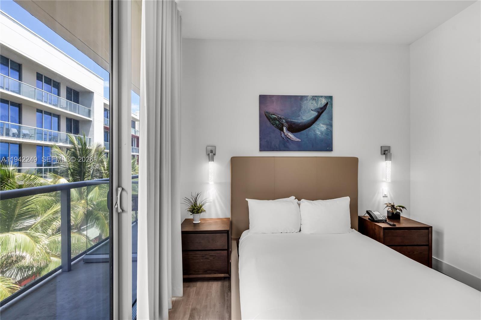 COSTA HOLLYWOOD CONDO - Residential