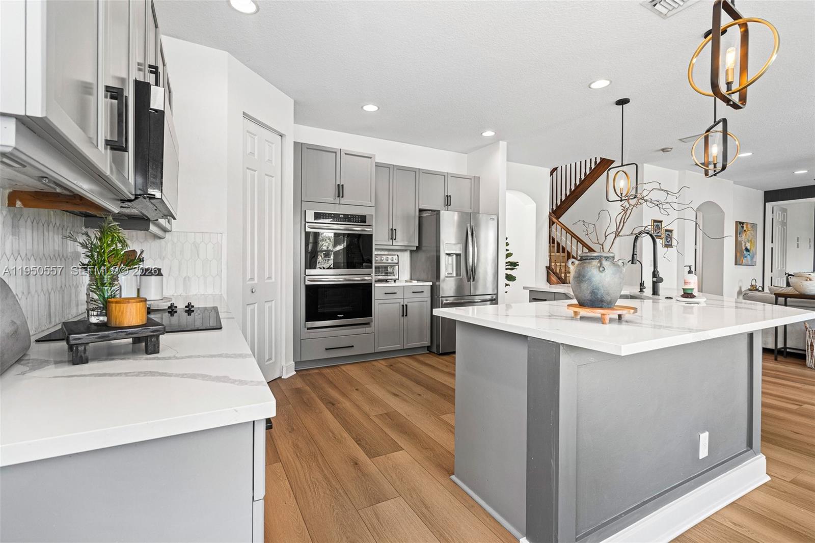 CORAL CREEK REPLAT NO 5 - Residential