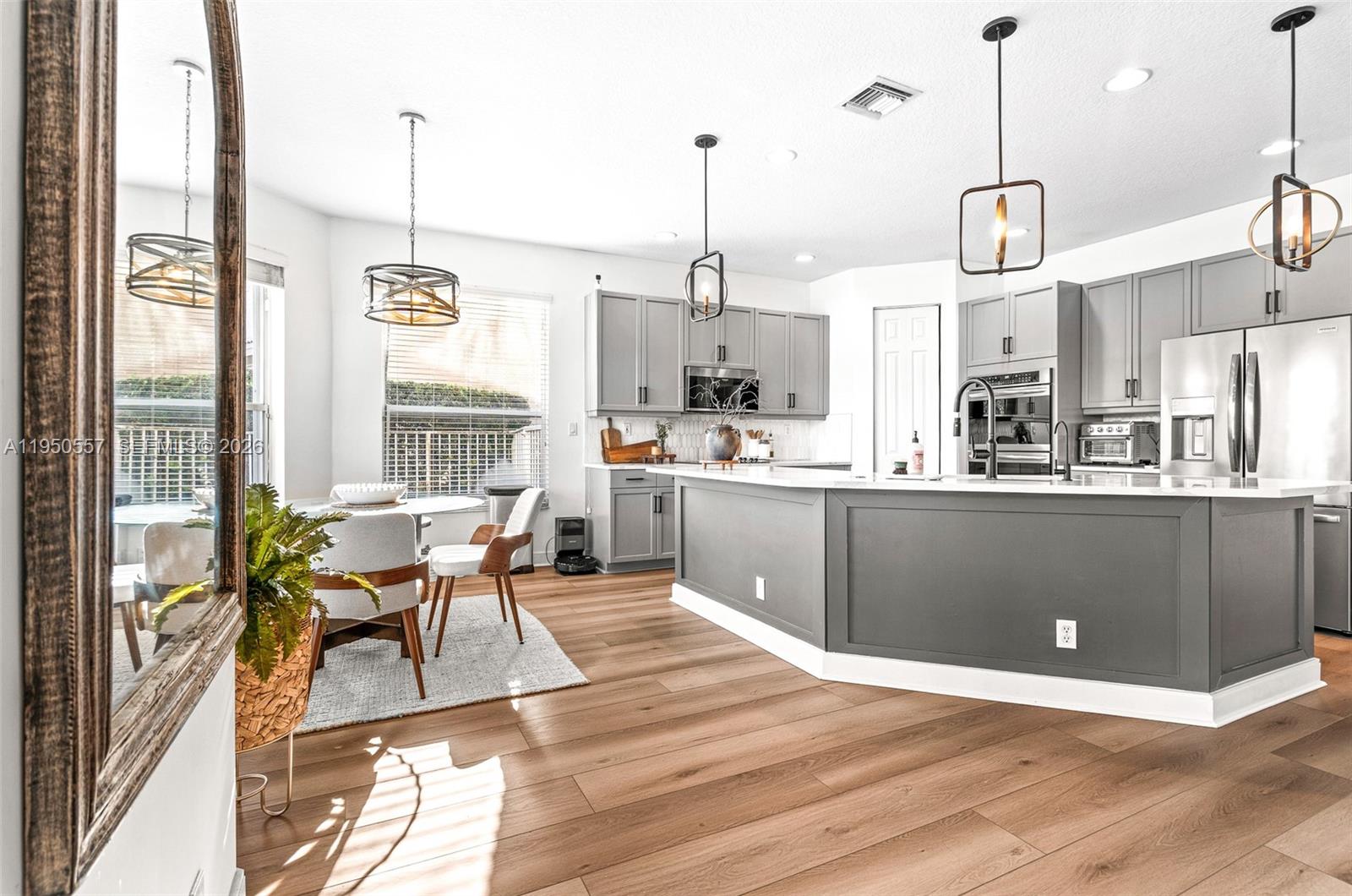 CORAL CREEK REPLAT NO 5 - Residential