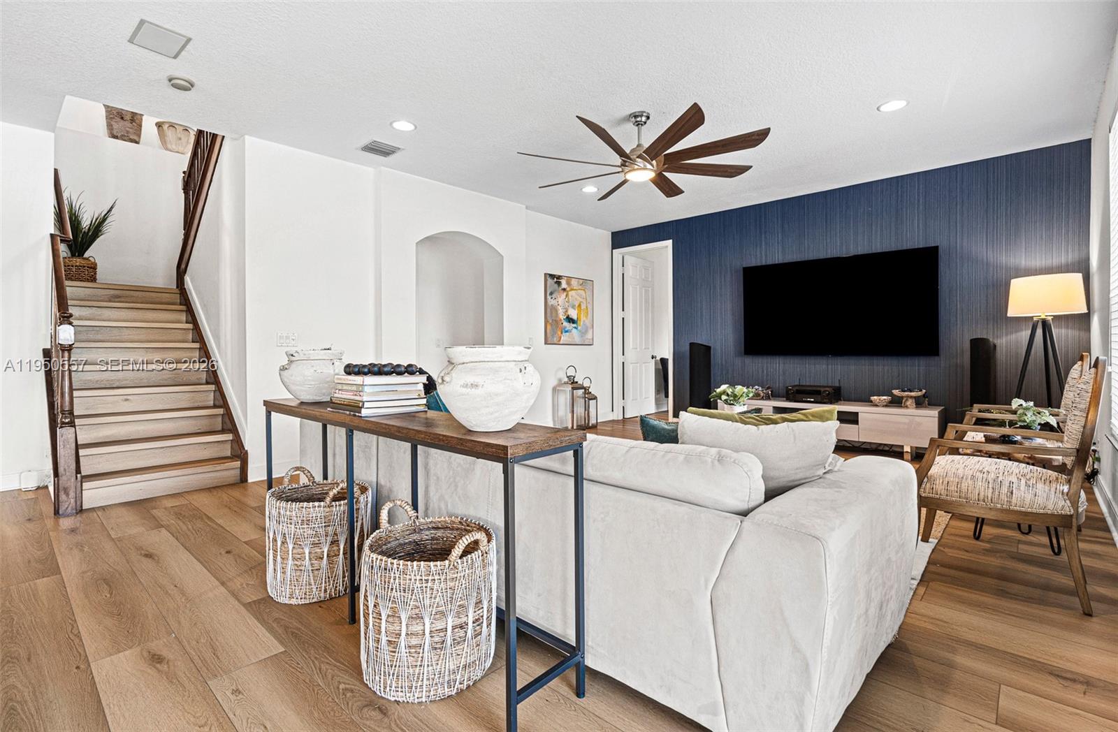 CORAL CREEK REPLAT NO 5 - Residential