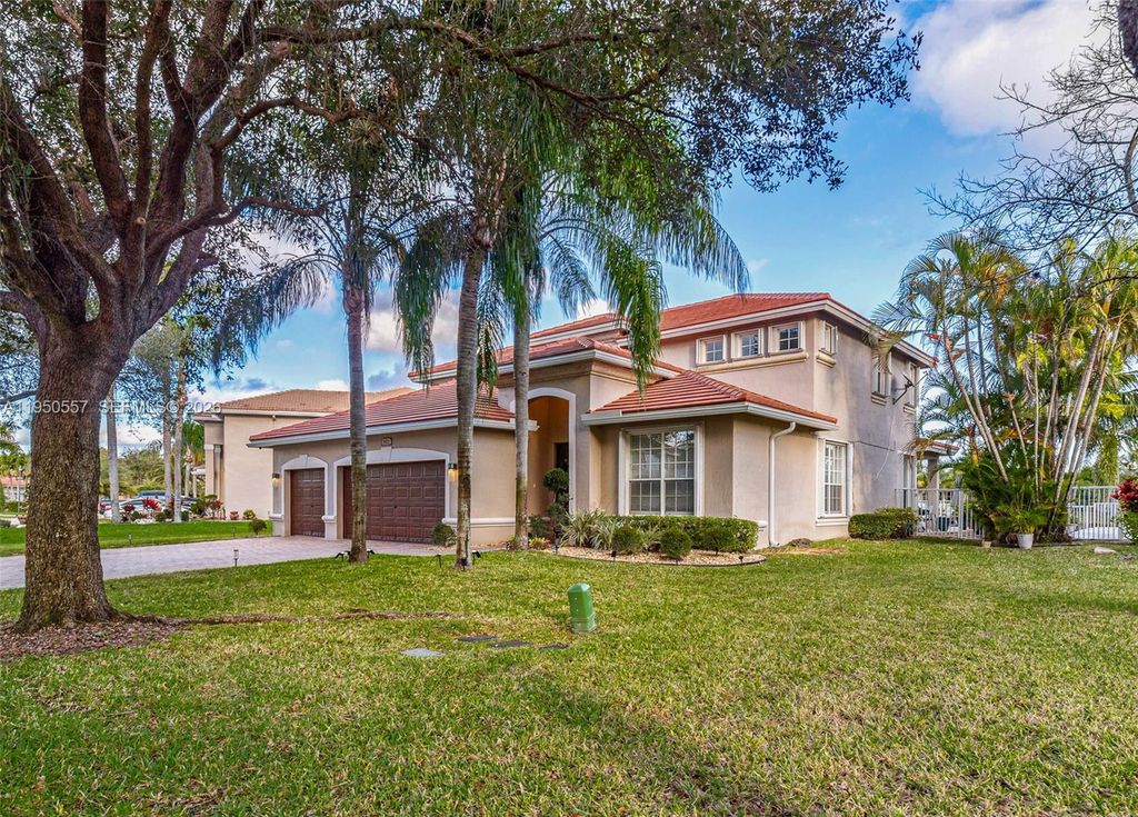 Photo of 5923 NW 54th Cir, Coral Springs, FL 33067 (MLS # A11950557)