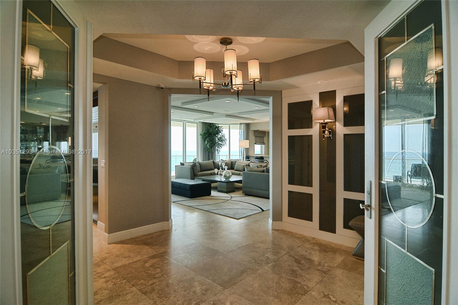 Ritz Carlton Residences - Residential