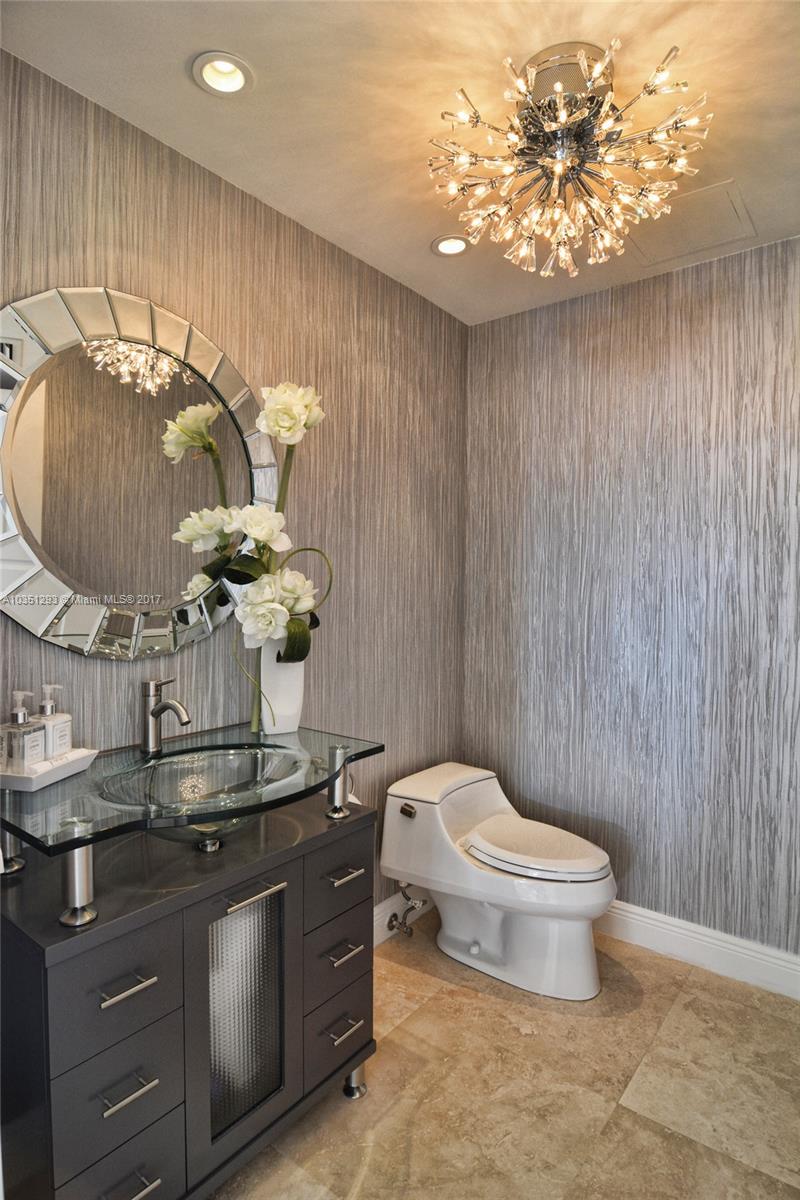 Ritz Carlton Residences - Residential