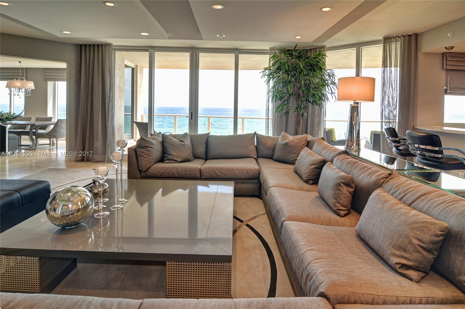 Ritz Carlton Residences - Residential