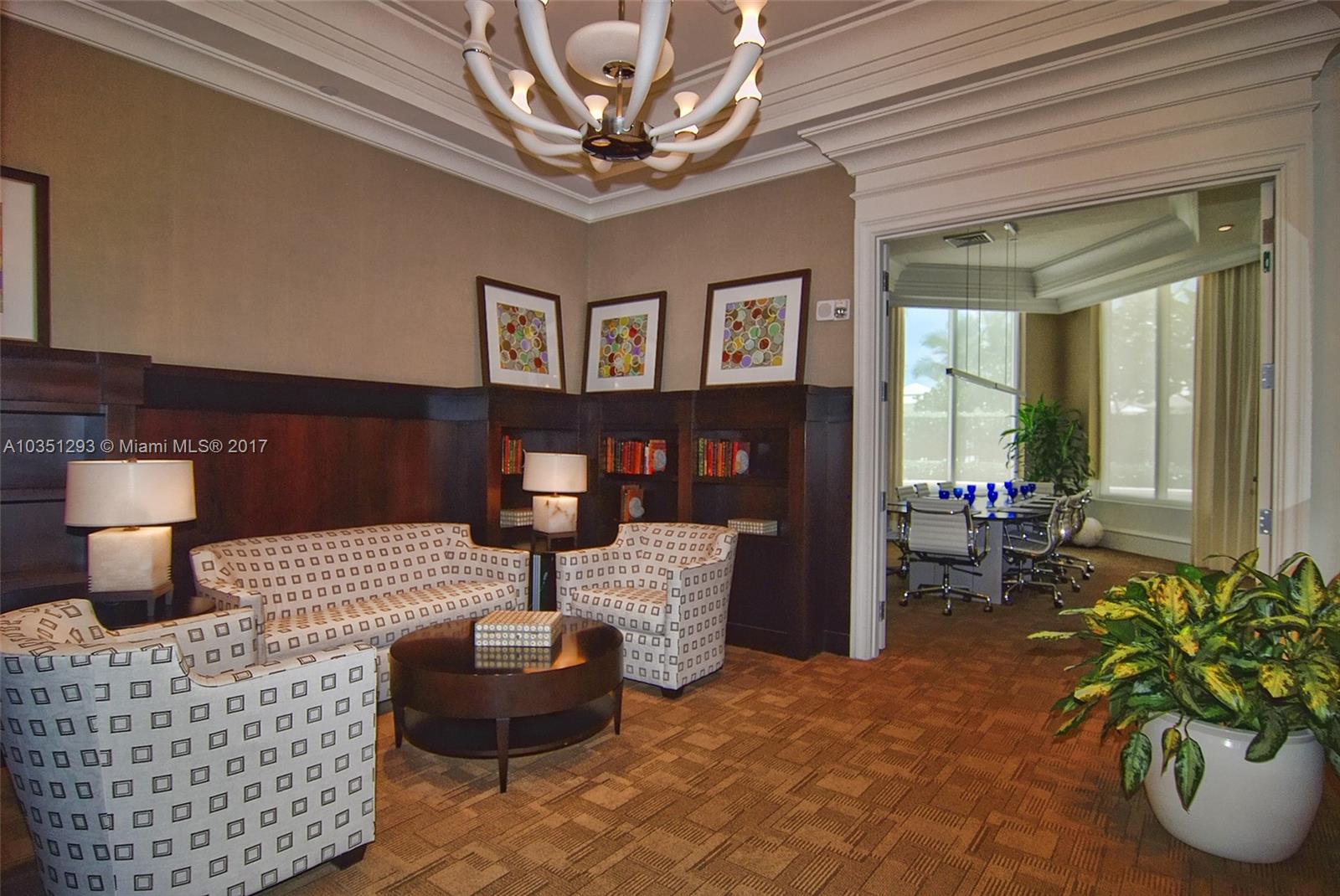 Ritz Carlton Residences - Residential