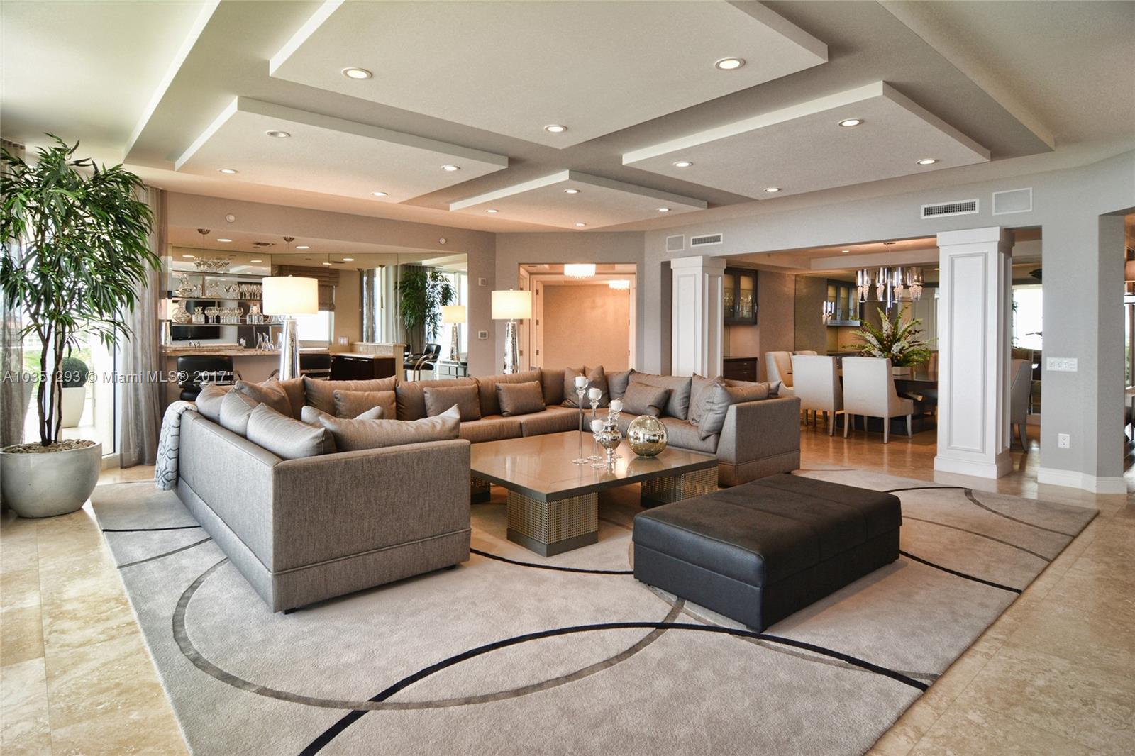 Ritz Carlton Residences - Residential