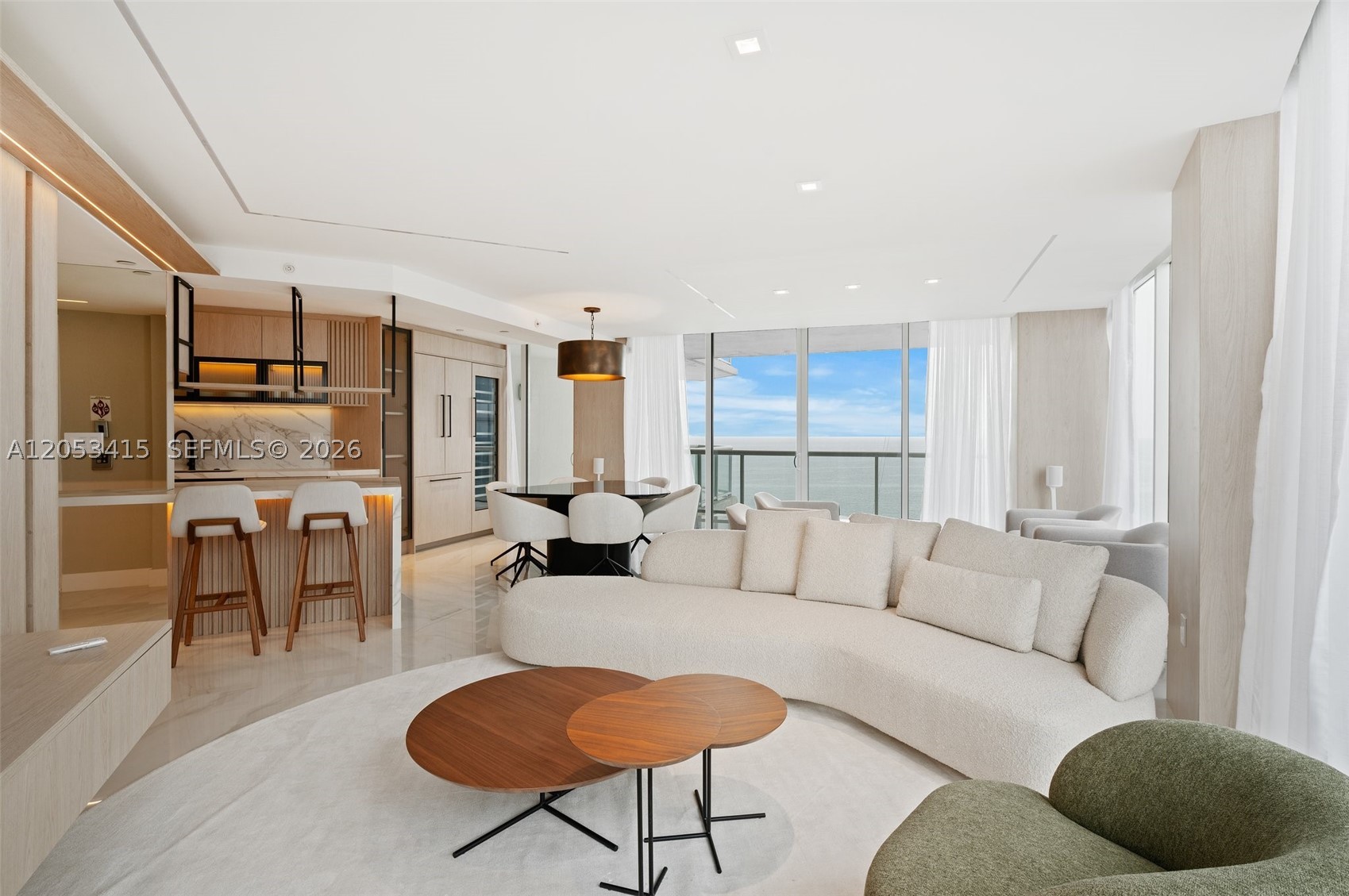 18671 Collins Ave 2103