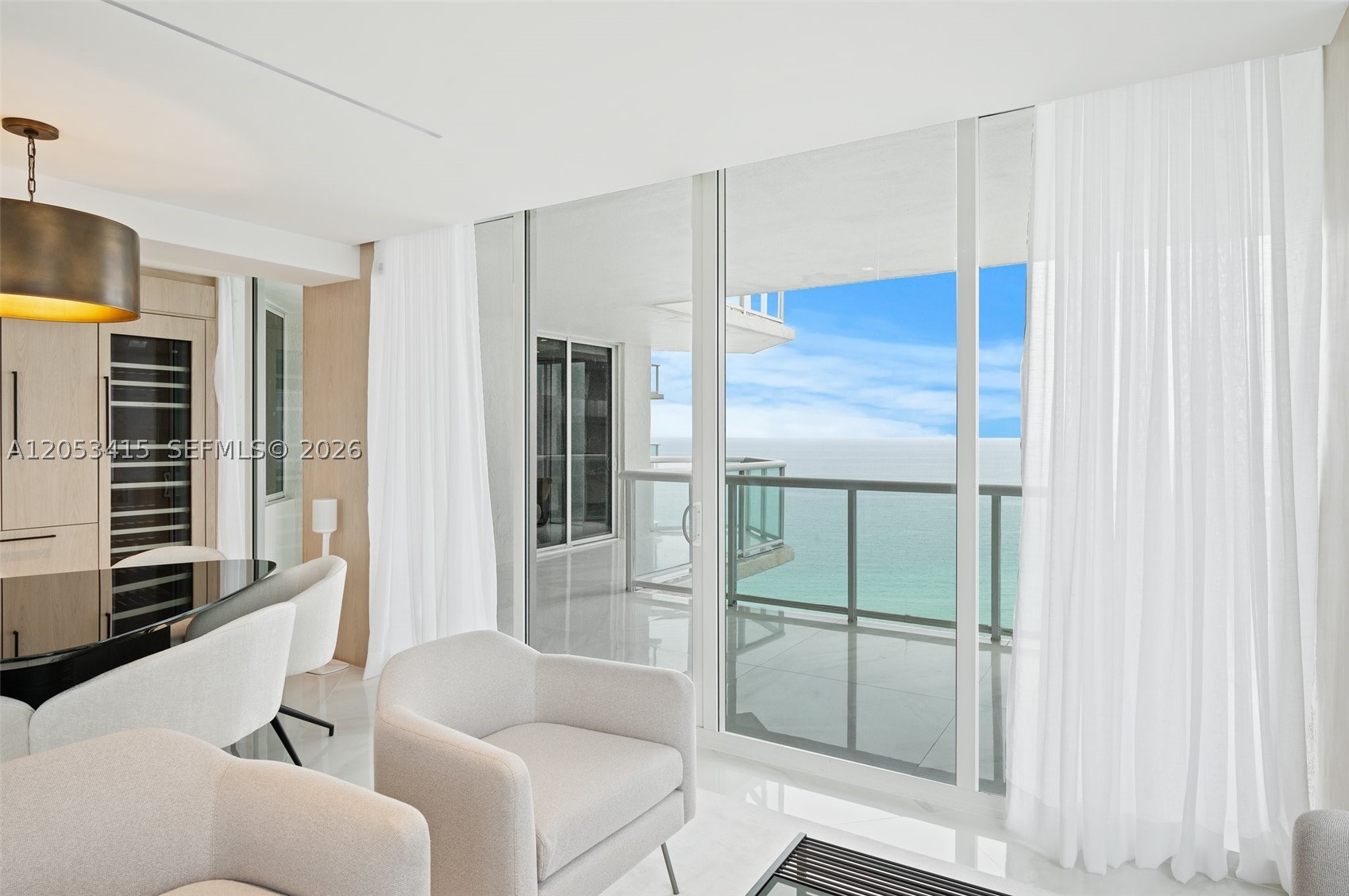 18671 Collins Ave 2103